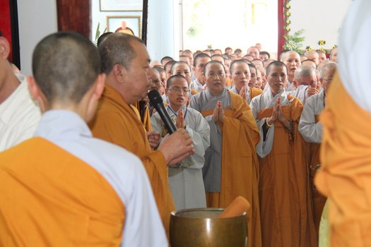 Hình Ảnh Lễ Cung Thỉnh Nhục Thân Cố Sư Trưởng Hải Triều Âm Nhập Kim Quan