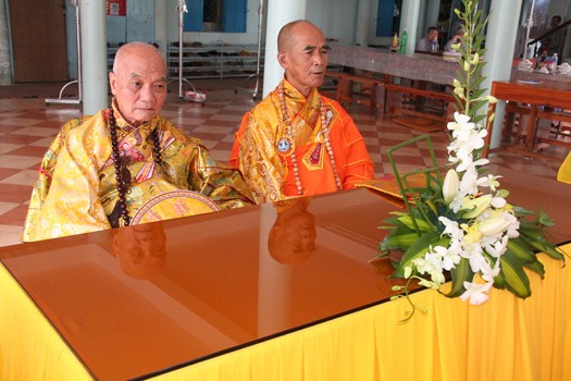 Hình Ảnh Lễ Cung Thỉnh Nhục Thân Cố Sư Trưởng Hải Triều Âm Nhập Kim Quan