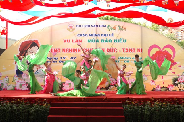 TP. HCM: Đại lễ Vu Lan PL 2557 tại Suối Tiên