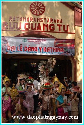 TP. HCM: Chùm ảnh lễ dâng y Kathina tại chùa Bửu Quang