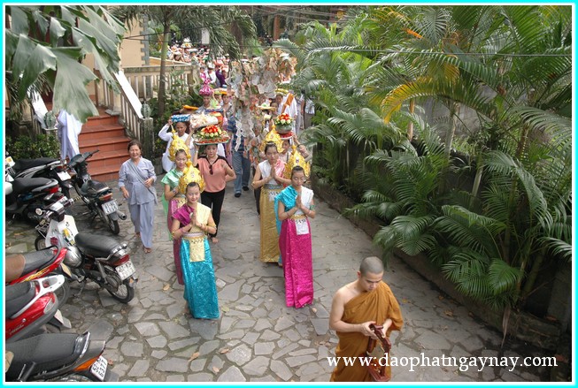 TP. HCM: Chùm ảnh lễ dâng y Kathina tại chùa Bửu Quang