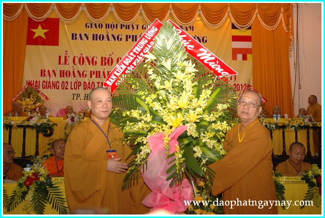 TP. HCM: Lễ ra mắt nhân sự Ban Hoằng Pháp TW nhiệm kỳ VII (2012 - 2017)