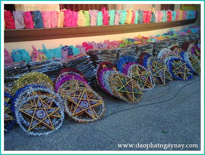 Bình Dương: Đêm hội Trung Thu Vầng Trăng Tuổi Thơ