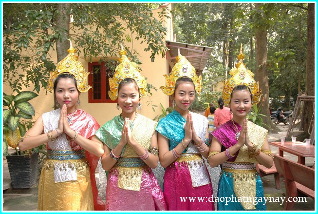 TP. HCM: Chùm ảnh lễ dâng y Kathina tại chùa Bửu Quang