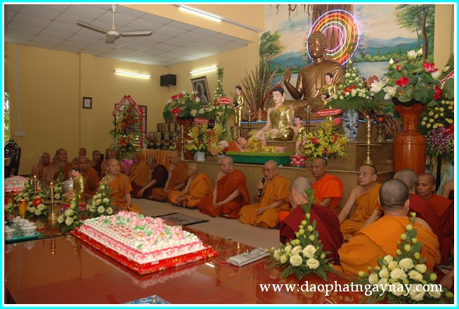 TP. HCM: Chùm ảnh lễ dâng y Kathina tại chùa Bửu Quang