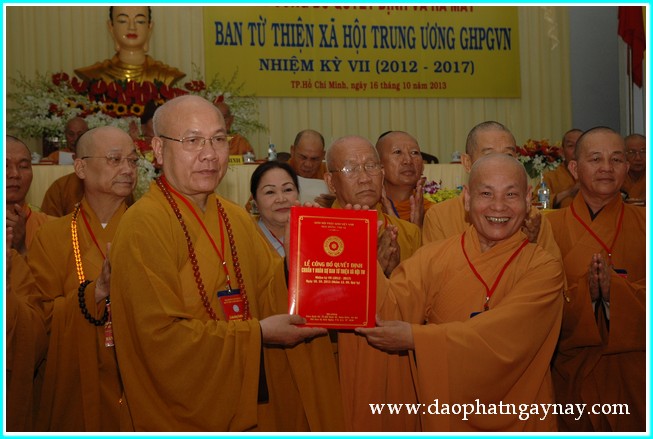 Lễ ra mắt nhân sự Ban Từ thiện Xã hội TW nhiệm kỳ VII (2012-2017)