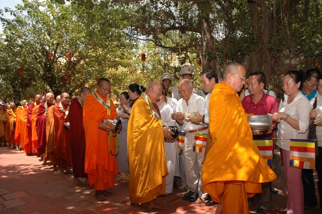 TP. HCM: Đại lễ Vu Lan PL 2557 tại Suối Tiên