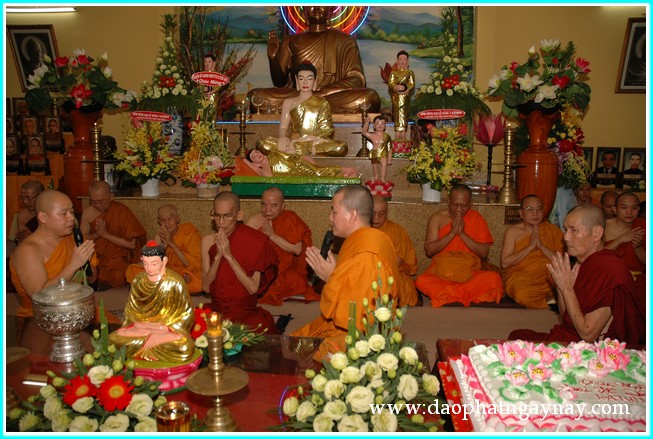 TP. HCM: Chùm ảnh lễ dâng y Kathina tại chùa Bửu Quang