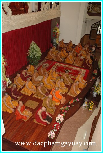 Chùm ảnh: Đại lễ dâng y Kathina tại tổ đình Bửu Long - Q9 - PL: 2557 - DL: 2013