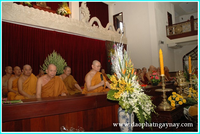 Chùm ảnh: Đại lễ dâng y Kathina tại tổ đình Bửu Long - Q9 - PL: 2557 - DL: 2013