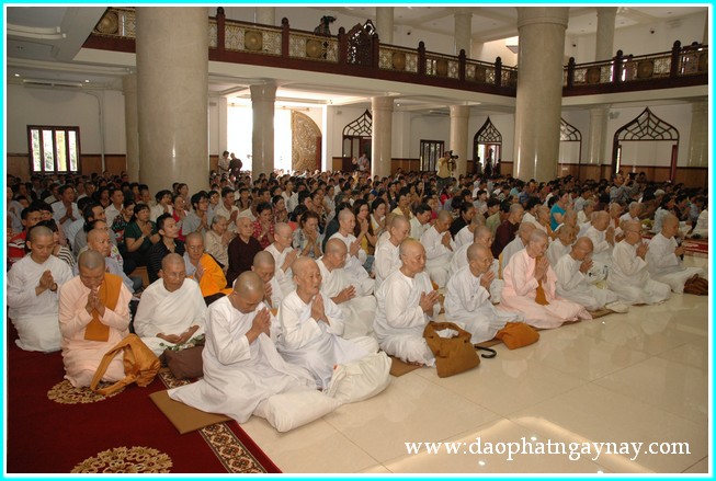 Chùm ảnh: Đại lễ dâng y Kathina tại tổ đình Bửu Long - Q9 - PL: 2557 - DL: 2013