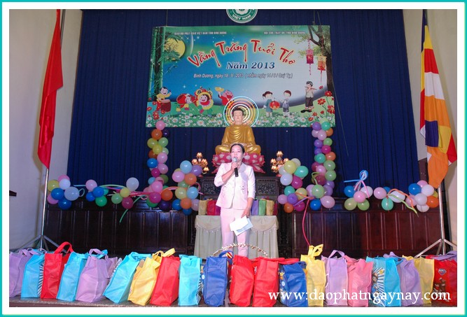 Bình Dương: Đêm hội Trung Thu Vầng Trăng Tuổi Thơ