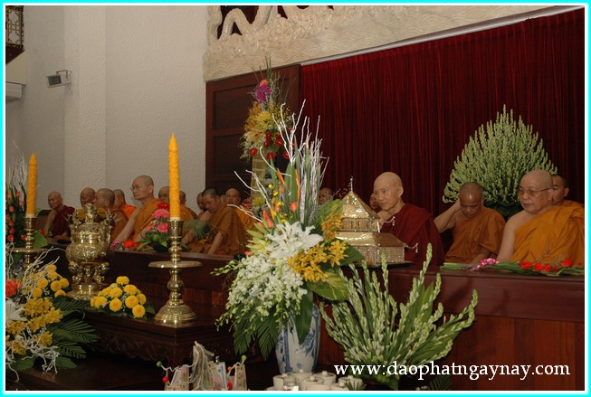 Chùm ảnh: Đại lễ dâng y Kathina tại tổ đình Bửu Long - Q9 - PL: 2557 - DL: 2013