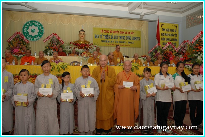 Lễ ra mắt nhân sự Ban Từ thiện Xã hội TW nhiệm kỳ VII (2012-2017)