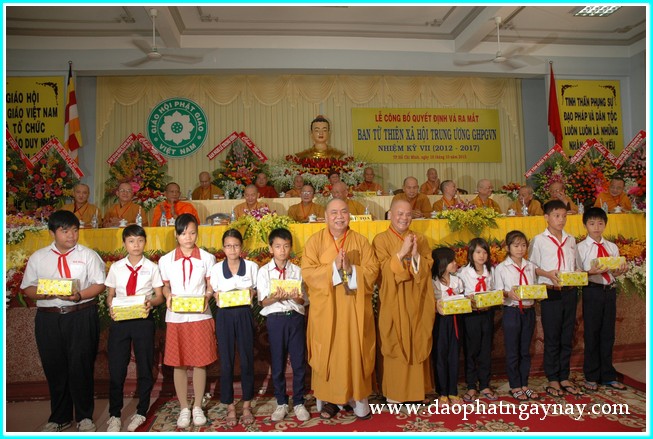 Lễ ra mắt nhân sự Ban Từ thiện Xã hội TW nhiệm kỳ VII (2012-2017)