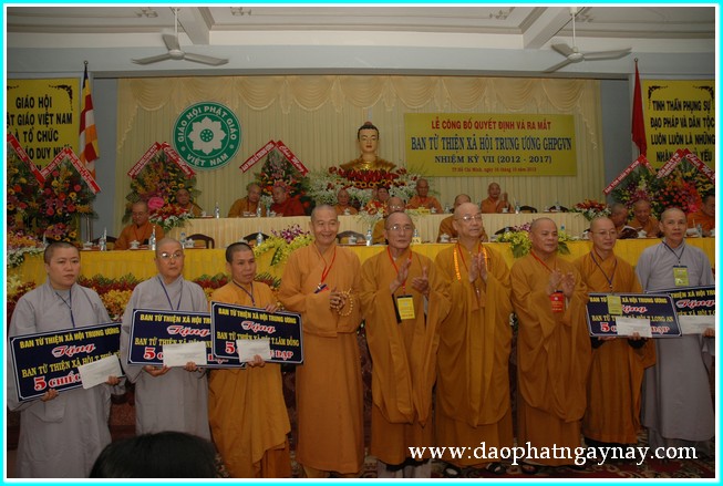 Lễ ra mắt nhân sự Ban Từ thiện Xã hội TW nhiệm kỳ VII (2012-2017)