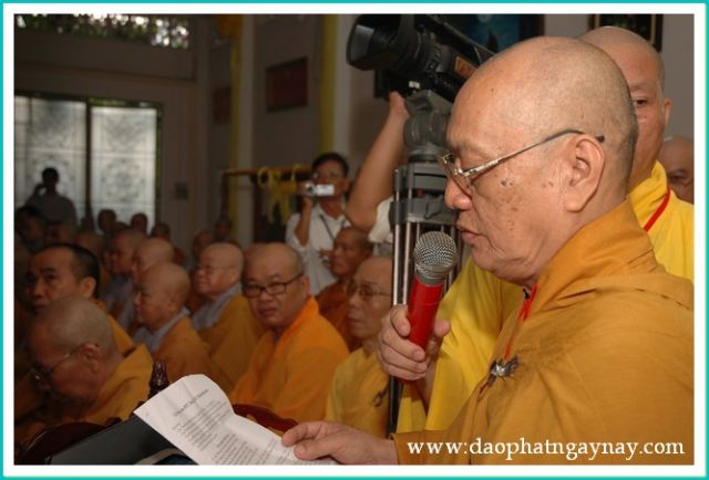 Chùm ảnh: Lễ truy niệm và cung tống kim quan cố HT. Thích Đạt Đạo