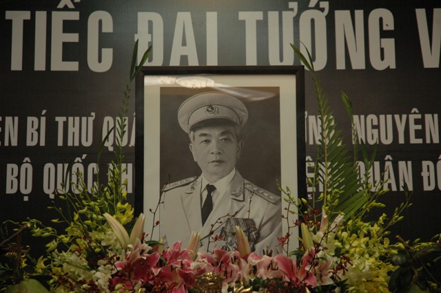 GHPGVN TP. HCM tưởng niệm tang lễ Đại tướng Võ Nguyên Giáp