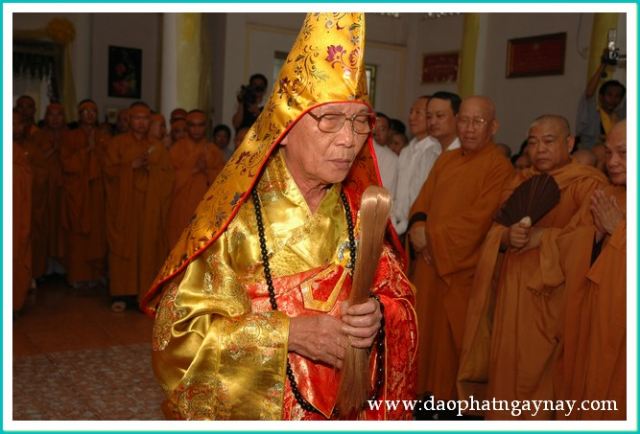 Chùm ảnh: Lễ truy niệm và cung tống kim quan cố HT. Thích Đạt Đạo