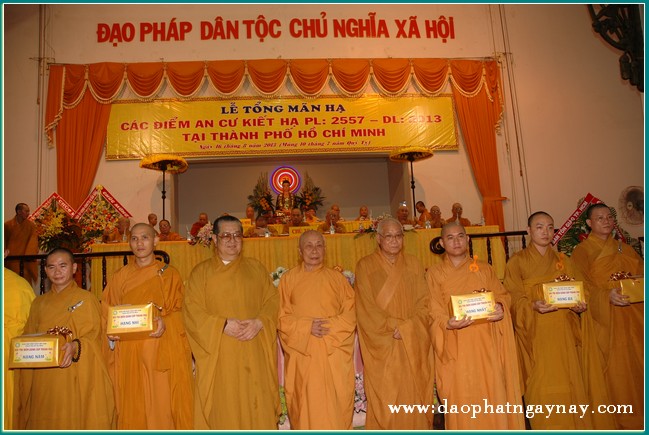 TP. HCM: Lễ tổng mãn hạ các điểm An Cư Kiết Hạ PL. 2557