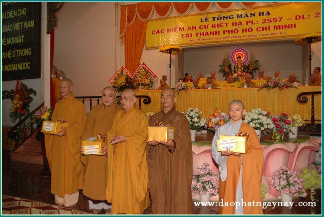TP. HCM: Lễ tổng mãn hạ các điểm An Cư Kiết Hạ PL. 2557