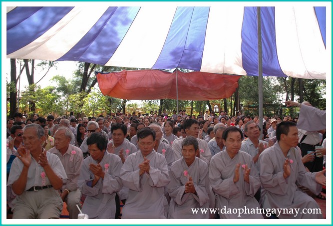 Bình Dương: Tấm lòng hiếu đạo của người khiếm thị