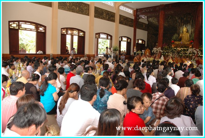 TP. HCM: Chùm ảnh lễ dâng y Kathina tại chùa Xá Lợi Phật Đài