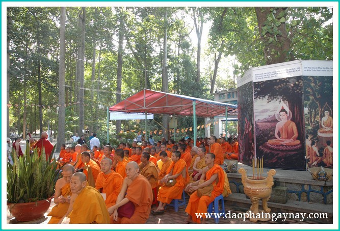 TP. HCM: Sinh hoạt an cư kiết hạ Phật giáo Nam Tông người Kinh