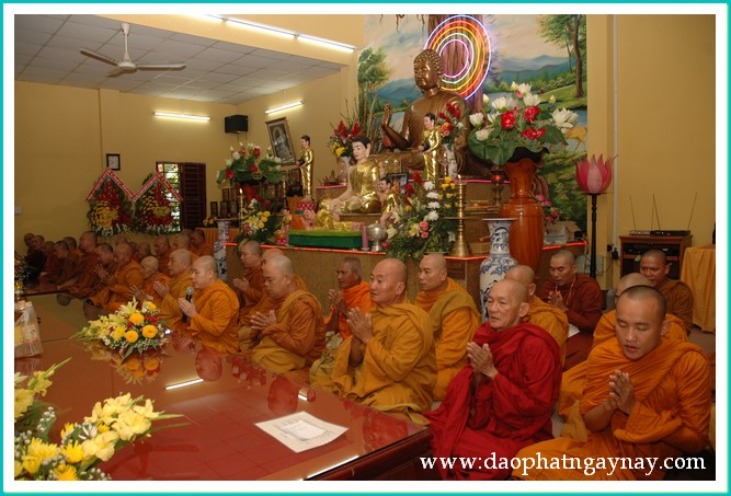 TP. HCM: Sinh hoạt an cư kiết hạ Phật giáo Nam Tông người Kinh
