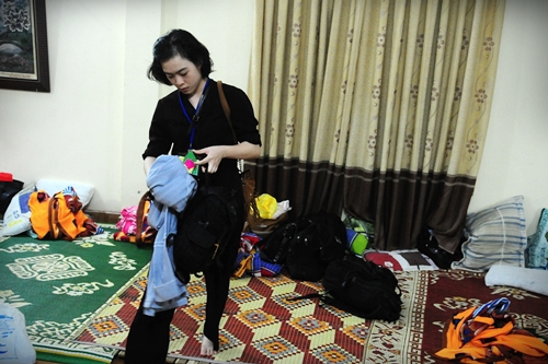 Bông hồng cài áo dưới Đại bảo tháp cao nhất Việt Nam