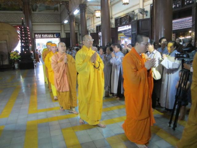 Cung thỉnh Giác linh Đại lão HT.Thích Chí Tín yết Phật