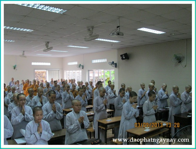 TP. HCM: Tăng Ni sinh hệ Trung Cao Phật học thi học kỳ I-II