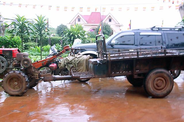 ĐăkLăc - Tịnh xá ngọc chánh lễ dâng pháp y