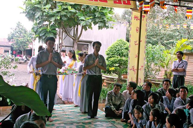 ĐăkLăc - Tịnh xá ngọc chánh lễ dâng pháp y