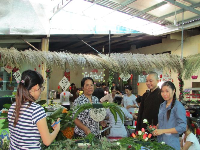 TP.HCM: Triển lãm tranh thư pháp và lễ hội ẩm thực chay tại chùa Thiên Chánh
