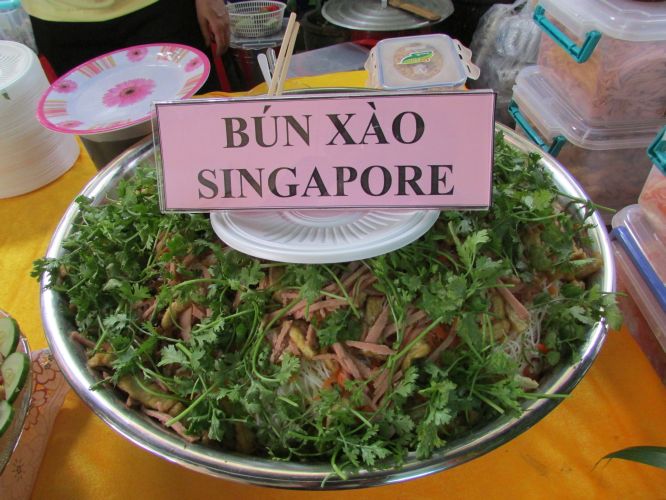 TP.HCM: Triển lãm tranh thư pháp và lễ hội ẩm thực chay tại chùa Thiên Chánh