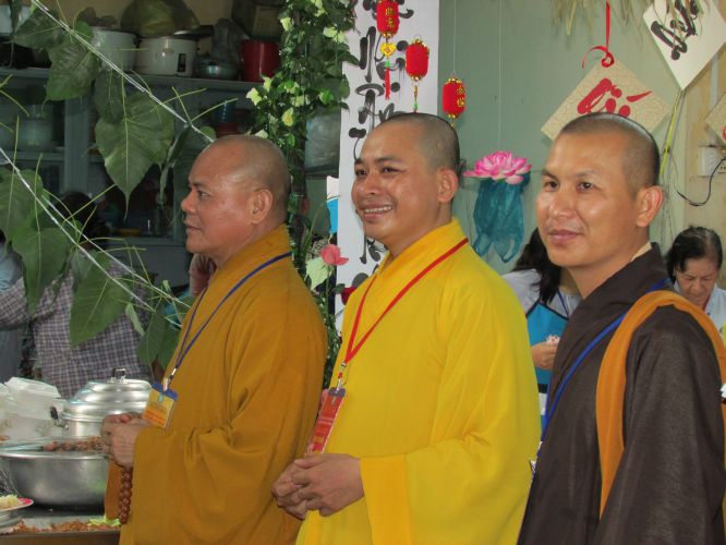 TP.HCM: Triển lãm tranh thư pháp và lễ hội ẩm thực chay tại chùa Thiên Chánh