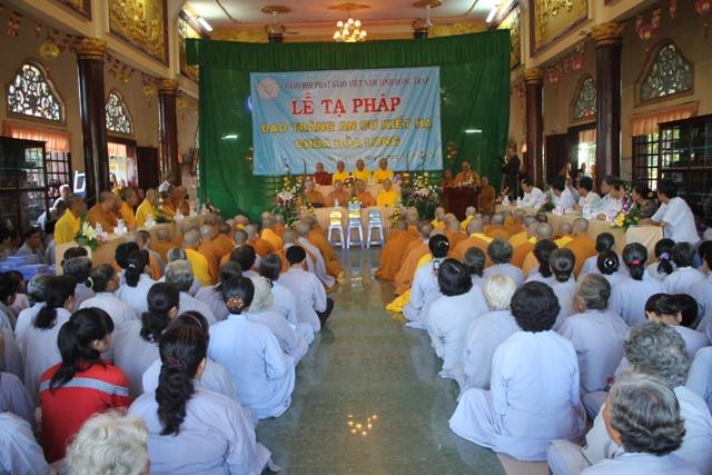Đồng Tháp: Lễ Tạ Pháp An Cư Kiết Hạ