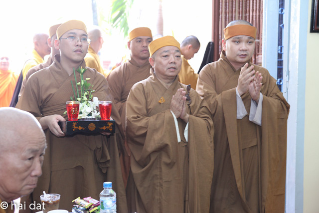 Ngày thứ 3: Các phái đoàn viếng tang cố HT. Thích Nhật Quang