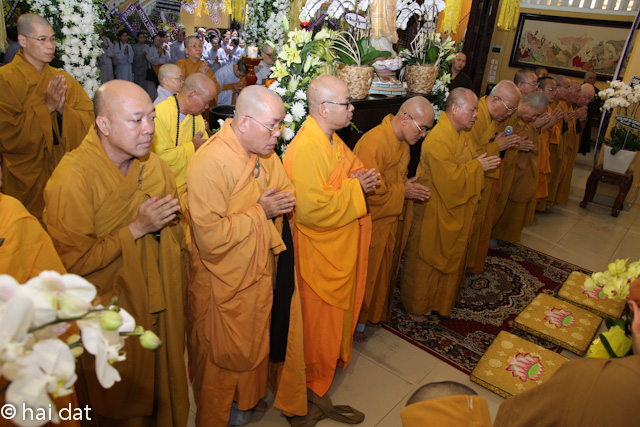 Ngày thứ 3: Các phái đoàn viếng tang cố HT. Thích Nhật Quang