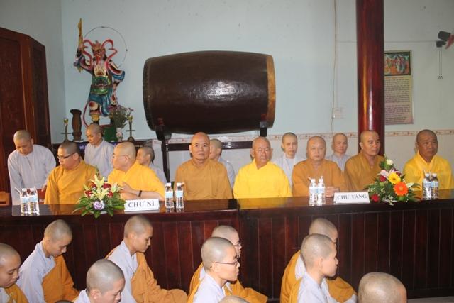 Đồng Tháp: Tốt Nghiệp Trung Cấp Phật Học Khóa VI – Khai Giảng Kháo VII