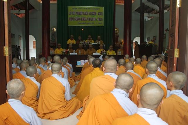 Đồng Tháp: Tốt Nghiệp Trung Cấp Phật Học Khóa VI – Khai Giảng Kháo VII