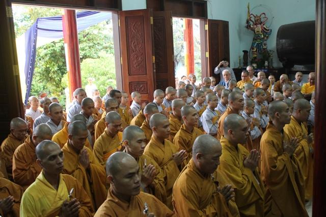 Đồng Tháp: Tốt Nghiệp Trung Cấp Phật Học Khóa VI – Khai Giảng Kháo VII