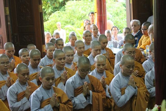 Đồng Tháp: Tốt Nghiệp Trung Cấp Phật Học Khóa VI – Khai Giảng Kháo VII