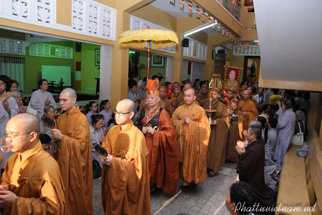 Chùm ảnh: Lễ Di Quan cố HT. Thích Nhật Quang tại TĐ Ấn Quang