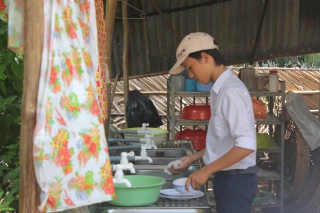 Đồng Tháp: Bếp Ăn Khuyến Học Chùa Bửu Nghiêm