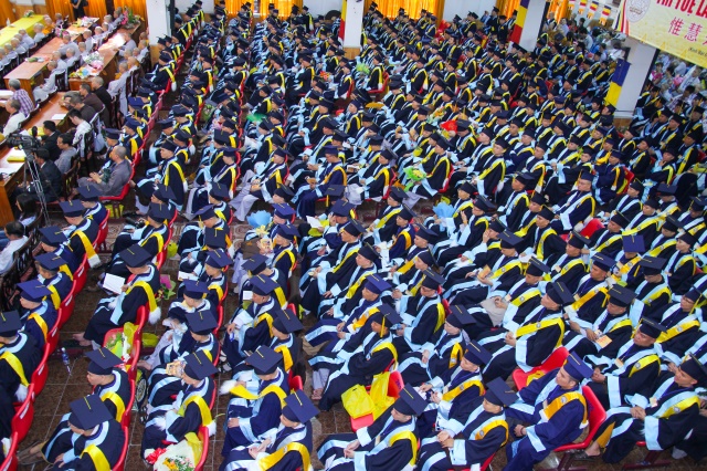 HVPGVN tại TP. HCM tổ chức lễ tốt nghiệp Cử nhân Phật học khóa VIII