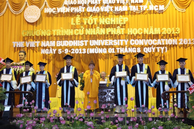 HVPGVN tại TP. HCM tổ chức lễ tốt nghiệp Cử nhân Phật học khóa VIII