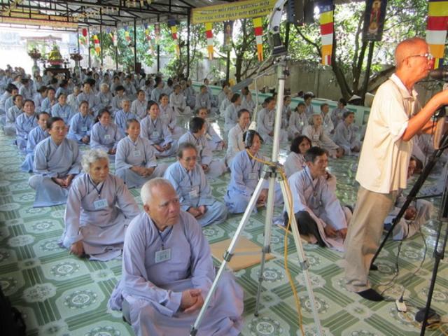 Khóa tu “Một ngày an lạc” lần thứ 43 tại chùa Sắc tứ Minh Thiện