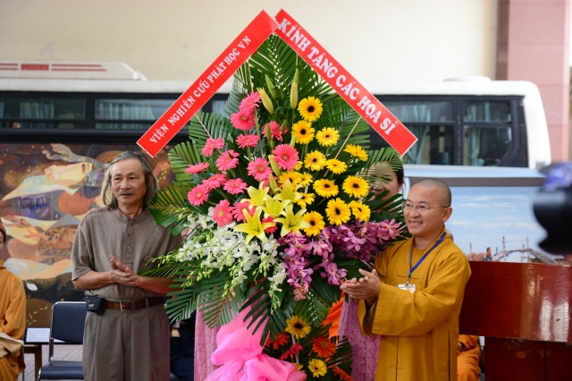 TP. HCM: Khai mạc triển lãm tranh &quot;Đất nước, con người Việt Nam với Phật giáo&quot;